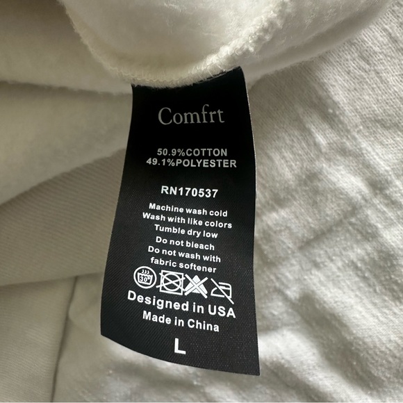 Comfrt Camo Crew Sweatshirt Size Large - Picture 5 of 6